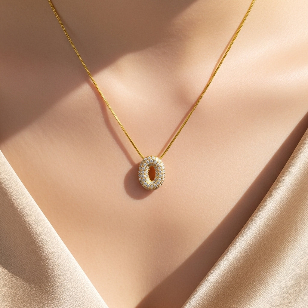 O — Alphabet Necklace