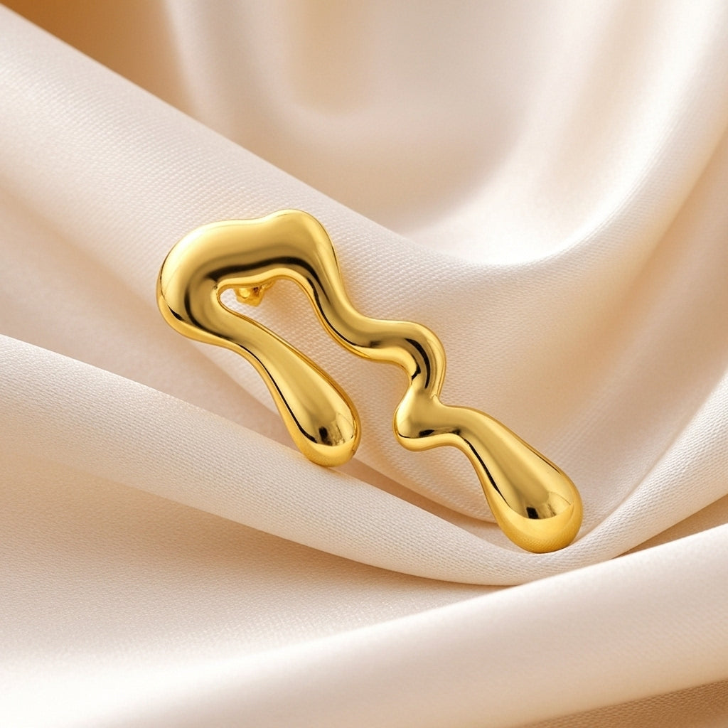 Fluid Gold Earring